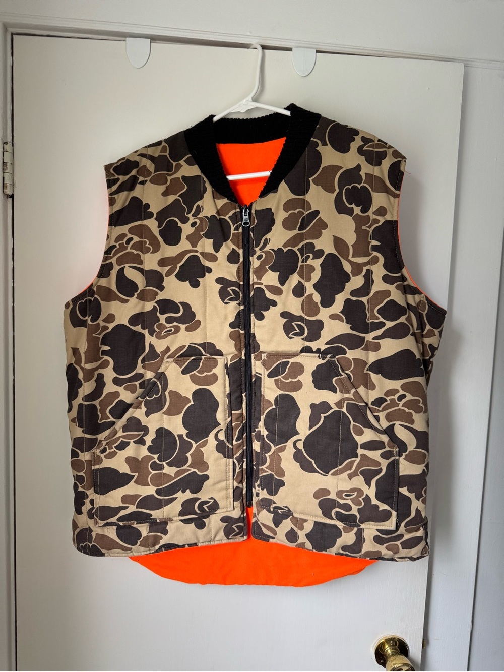 VTG - Mens Walls Reversible Duck Camo /Blaze Orange Canvas Vest XL